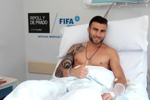 Armando Lozano tras la operación.