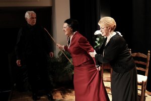 Estreno reciente de la obra con la actriz que representa a la marquesa de Almanzora tras la muerte de su hijo. A. Carrillo