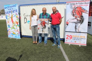 El alcalde en la presentación del evento.