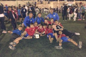 Los jugadores roqueteros disfrutaron en el evento.