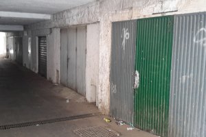 Locales ocupados y convertidos en viviendas