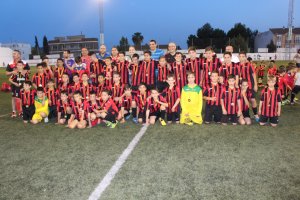 El alcalde estuvo con las estrellas del mañana.