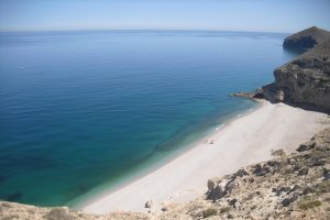 Imagen de la playa de Los Muertos, en Carboneras.