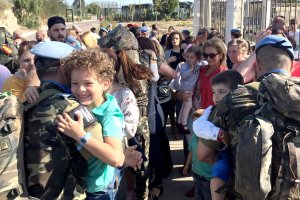 Recibimiento de las familias a los legionarios