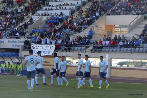 El CD El Ejido con su afición hasta el final.