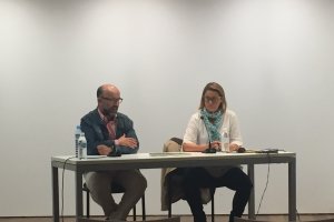 Manuel G. Iborra conversó ayer con Berta Vías.