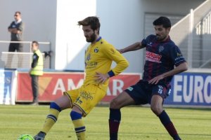 Juan Aguilera en el partido ante el Alcorcón.