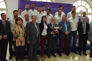 Unicaja Almería visitó la Diputación.