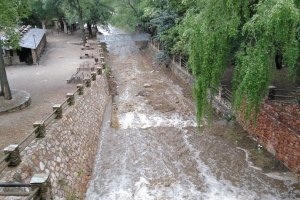 Agua por el Andarax en una foto del Ayuntamiento.