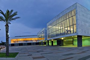 Palacio de Exposiciones y Congresos de El Toyo
