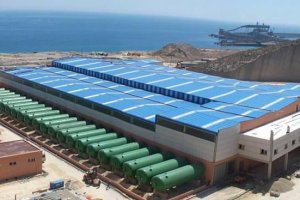 Imagen de la desaladora de Carboneras.