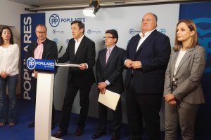 Diputados y senadores del PP.