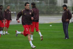 Julio Álvarez entrenando con el Almería.