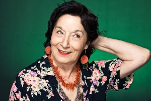 Petra Martínez protagoniza hoy en el Apolo ‘Una mujer en la ventana’.