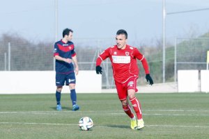 Luis Valcarce se quedará en la grada.