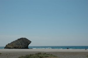 Playa de Mónsul en el Parque Natural Cabo de Gata.