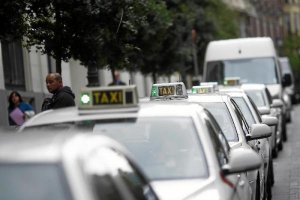 El sector del Taxi en Almería satisfecho con la medida.