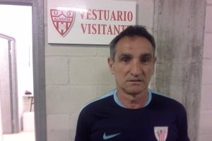 Iñaki Garai, en la puerta del vestuario del Mediterráneo.