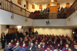 Multitudinaria asamblea de la Plataforma por el Agua de Los Vélez