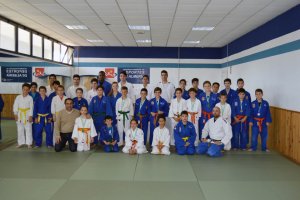 Alumnos de la Escuela de Judo.