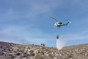Helicóptero en el incendio declarado en Sorbas (Infoca).