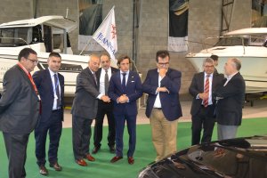 Vehículos de todo tipo se dan cita en esta feria del motor.