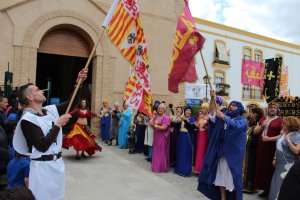 Pasacalles de Moros y Cristianos de Vera, el sábado.