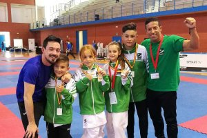 Los pequeños campeones.