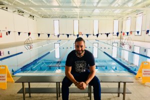 Antonio Rodríguez tiene previsto cruzar a nado el estrecho de Gibraltar un día de la segunda semana de julio.