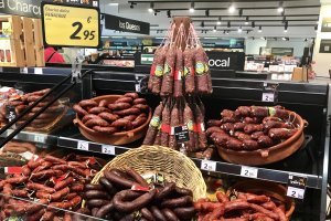 Embutidos de Peñacruz a la venta en Carrefour.