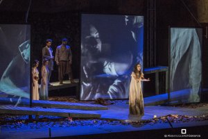 Nueva cita teatral en Roquetas de Mar.