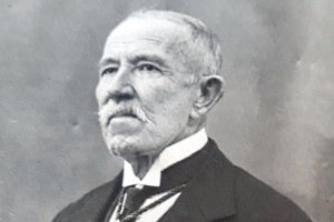 Juan Aliaga el día del homenaje que le tributó su pueblo en 1924.