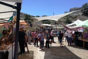 El mercado artesanal fue una de las propuestas incluidas en el Festival.