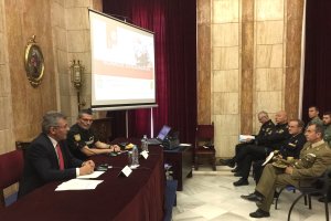 Conferencia del Isaac López en la Subdelegación del Gobierno en Almería