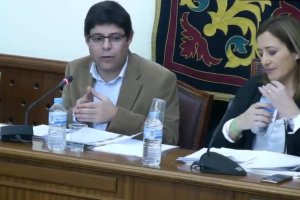 Alexis Pineda en el último Pleno.