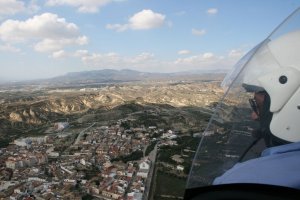 Vista aérea de parte del casco histórico de la localidad albojense.