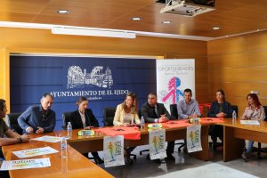 Presentación de la Carrera de la Mujer en el Ayuntamiento de El Ejido.