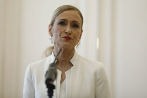 Cristina Cifuentes interviene ante los medios el día de su renuncia como presidenta de Madrid