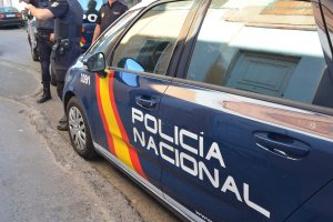 La Policiía Nacional detuvo a los jóvenes en el interior de la vivienda.