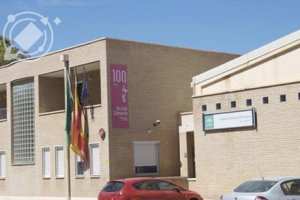 Fachada del IES Cerro Milano de Alhama de Almería.