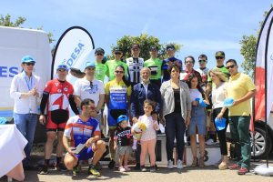 Los mejores por categorías con el alcalde de Vera.