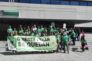 Concentración en la Delegación de Educación.