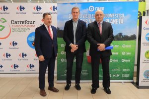 Presentación en Carrefour Almería de la campaña de reciclado