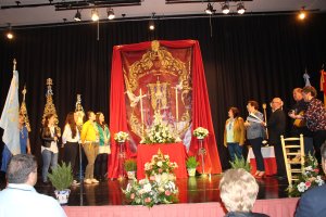 El colofón del pregón de la Hermandad de Nuestra Señora del Rocío de Garrucha el coro interpretó la Salve que se compuso para la Hermandad.
