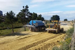 Obras en el acceso de salida de la A7 hacia Las Norias.