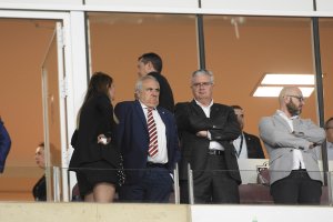 Alfonso García no debe cruzarse de brazos.