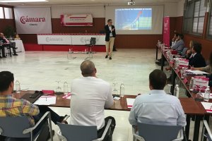 Juan Martínez Barea en la Cámara de Comercio