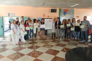 El delegado de Salud durante la entrega de diplomas a los profesionales que han participado en el programa \'Por un millón de pasos\'.