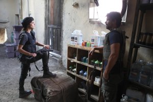 Paula Echevarría y Rodolfo Sancho, en un momento del rodaje de la serie en El Chorrillo.