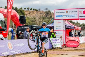 Llegada espectacular a meta.